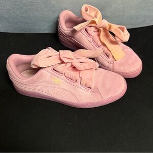 Puma sneakers